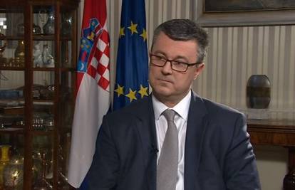Orešković najavio:  Javni dug ćemo smanjiti za 100 mil. eura