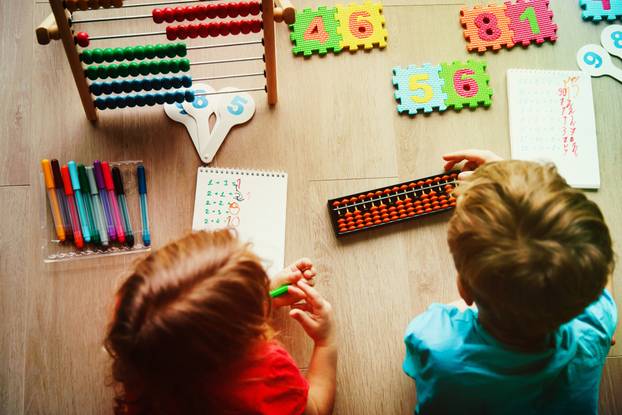 Kids,Learning,Numbers,,Mental,Arithmetic,,Abacus