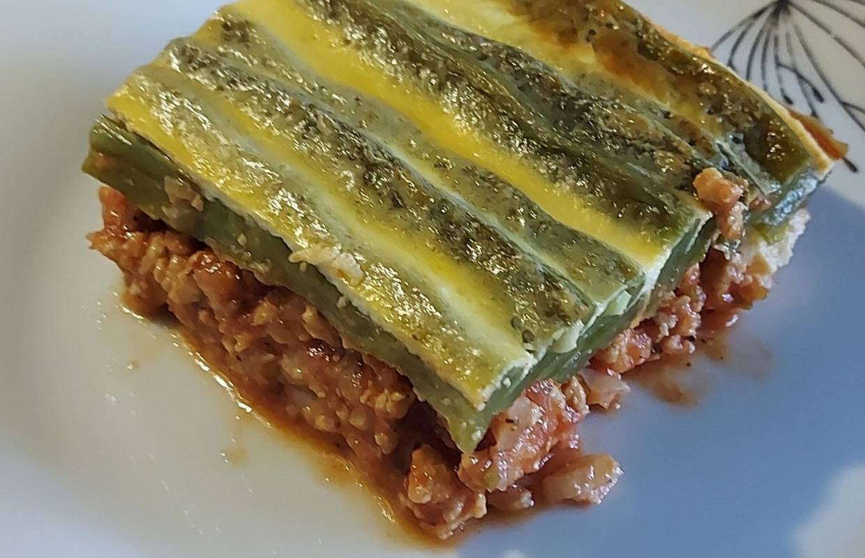 Odličan recept za finu musaku od mahuna i mljevenog mesa