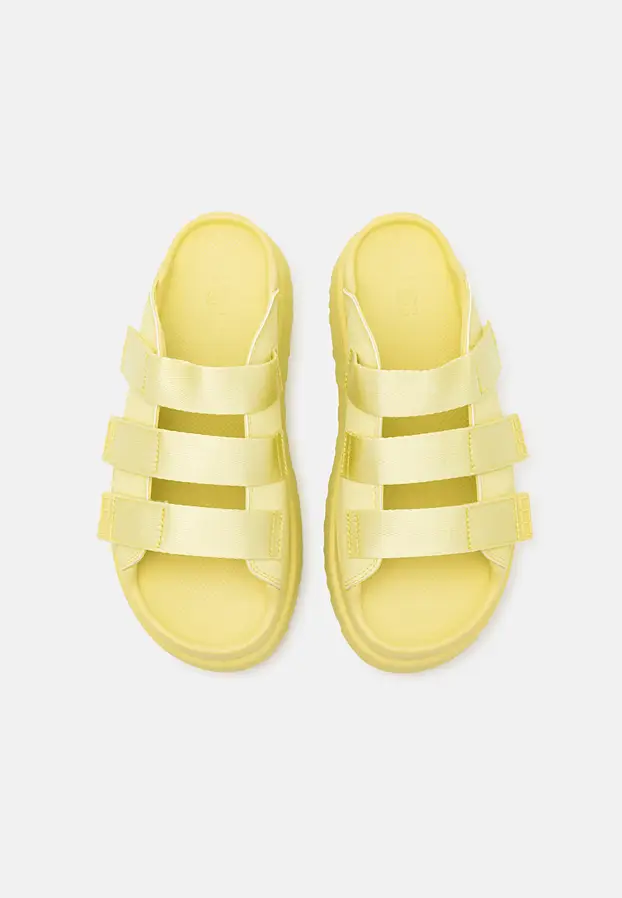 Za svačiji ukus: Pronašli smo slavne natikače po super cijeni