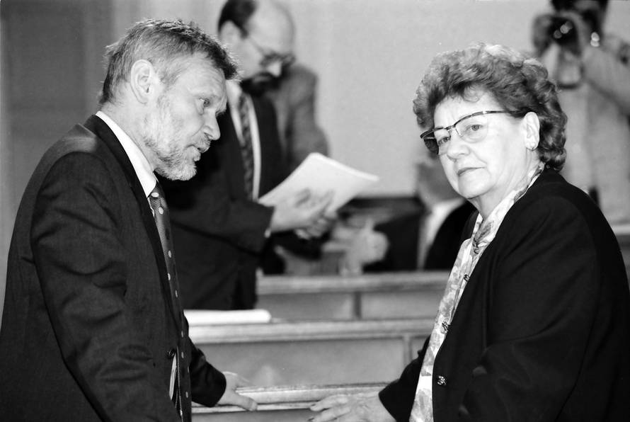 Svi su mislili da je Savka ona Ruža iz pjesme 'Prljavaca'...