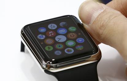 Apple Watch u prvih 9 mjeseci prodavaniji nego iPhone i iPad