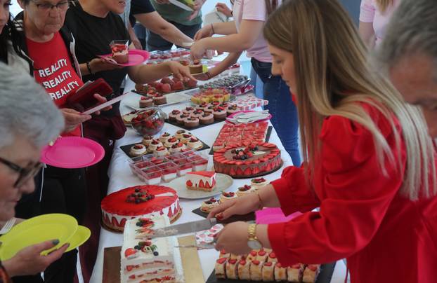 Održana je manifestacija Dani jagoda u Vrgorcu