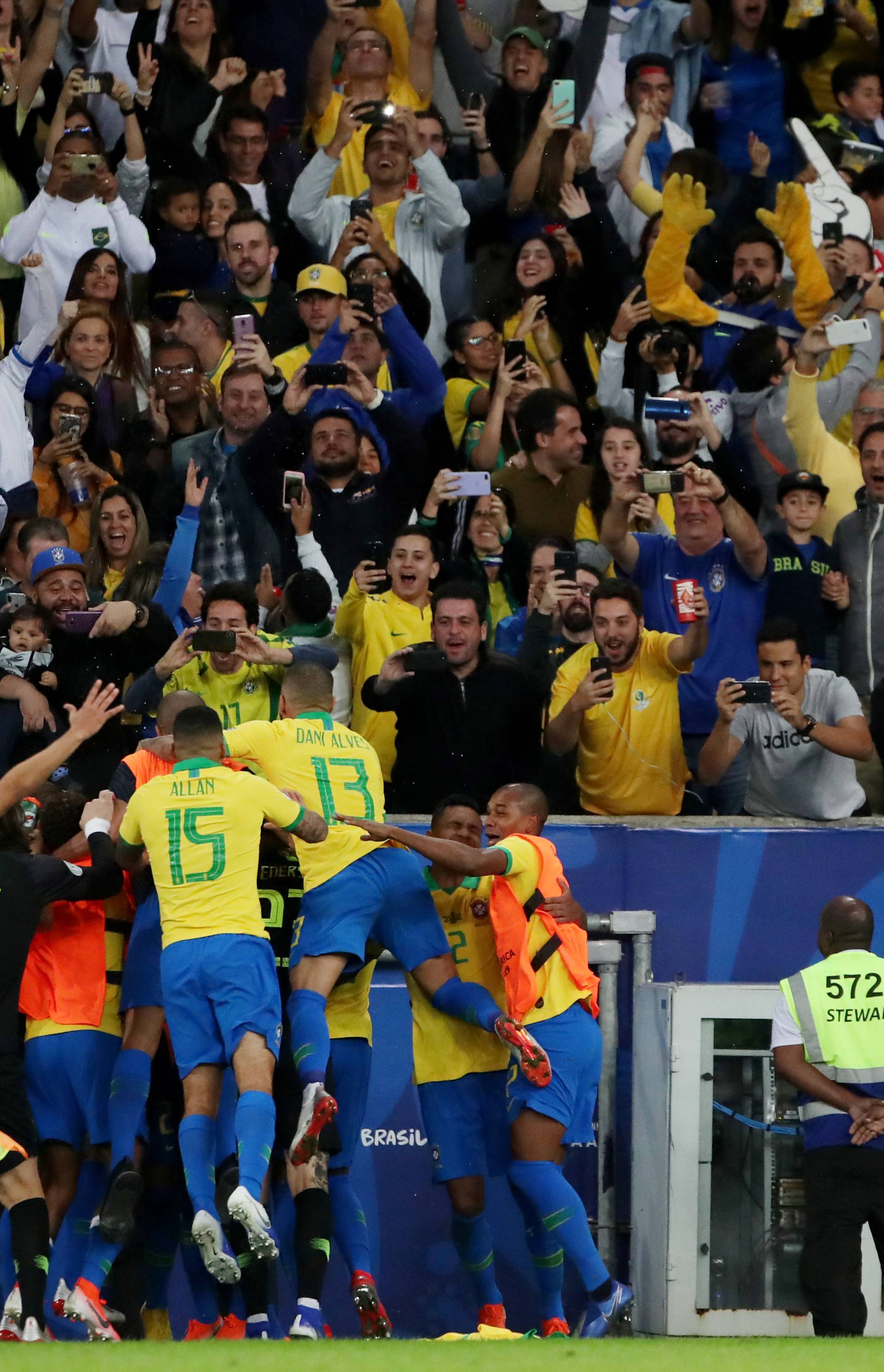 Brazil pobijedio Peru i osvojio Copa Americu nakon 12 godina