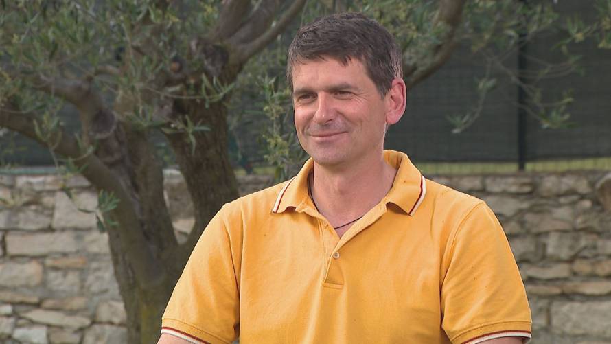 Kandidati emisije 'Ljubav je na selu' dobili su svoja prva pisma