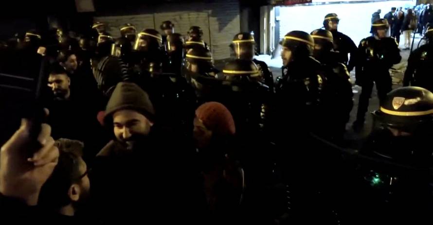 Gunshots fired in central Paris