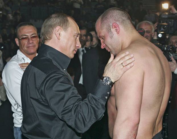 President Putin attends mixed martial arts event in St.Petersburg