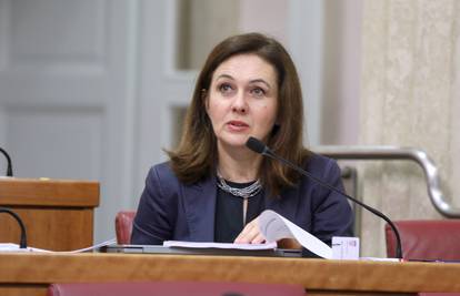 Anita Pocrnić Radošević: Kroz vaučere će se obrazovati planiranih 4.000 građana