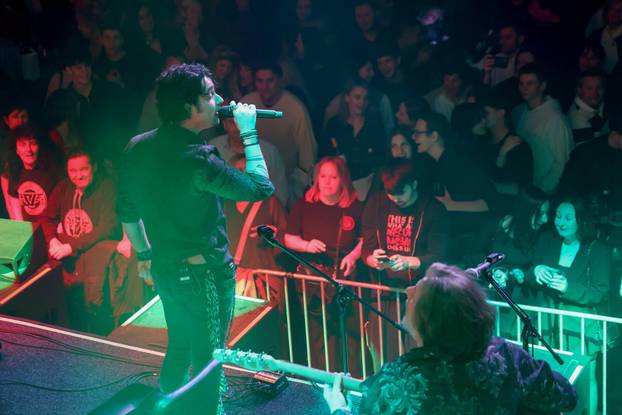 Zadar: Koncert Parnog Valjka u Arsenalu povodom Valentinova