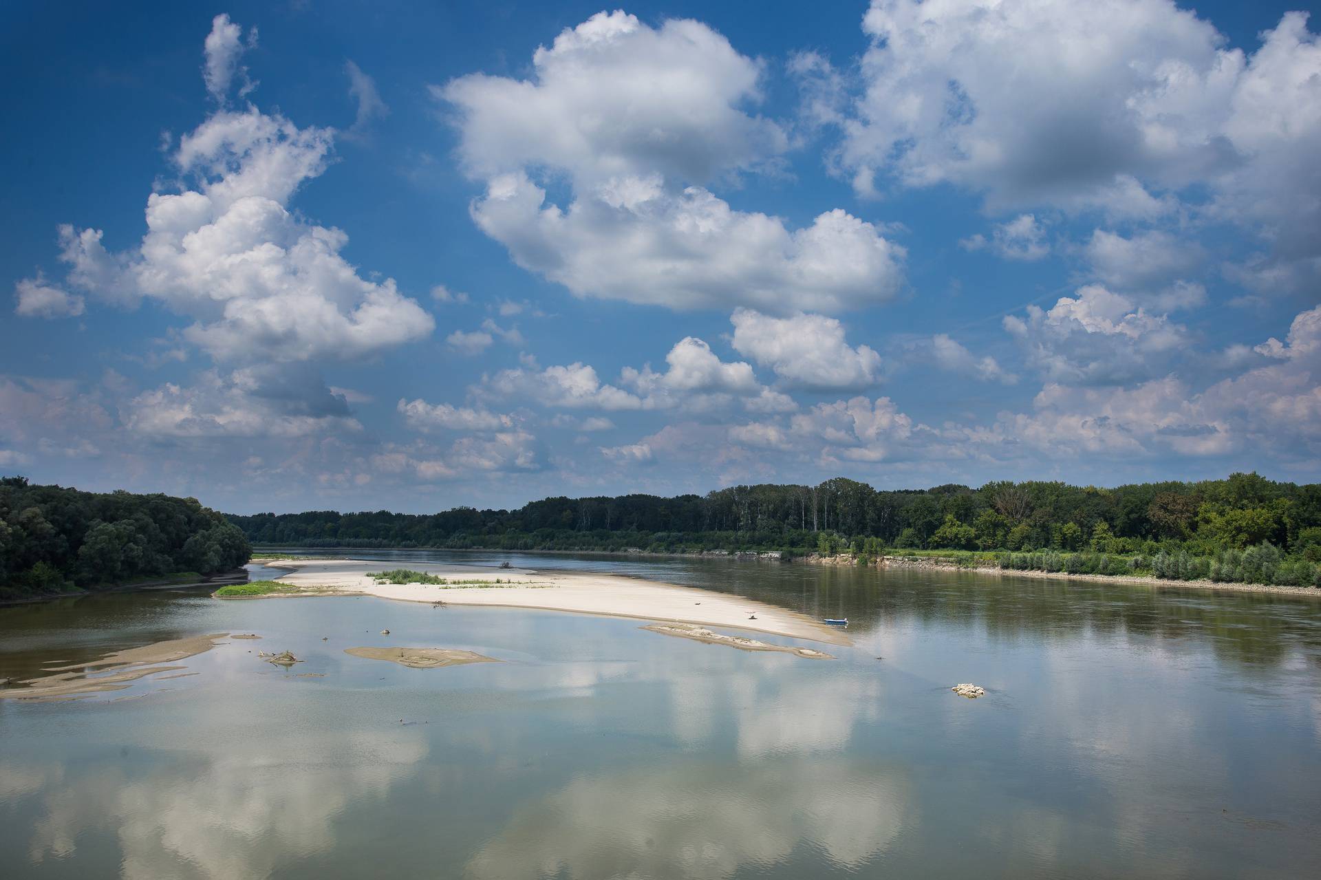 Odijek: Pješčani otoci i plaže na rijeci Dravi