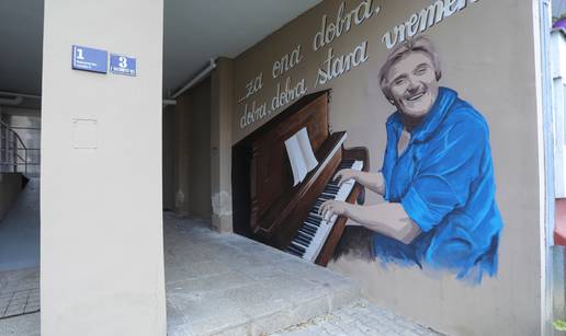 Završili mural za Rajka Dujmića