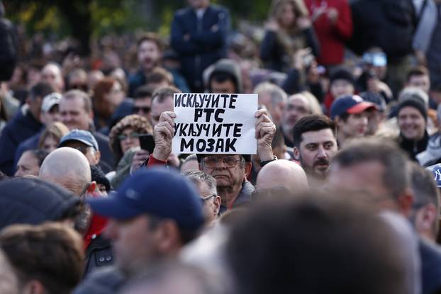 Beograd: Održan drugi prosvjed Srbija protiv nasilja