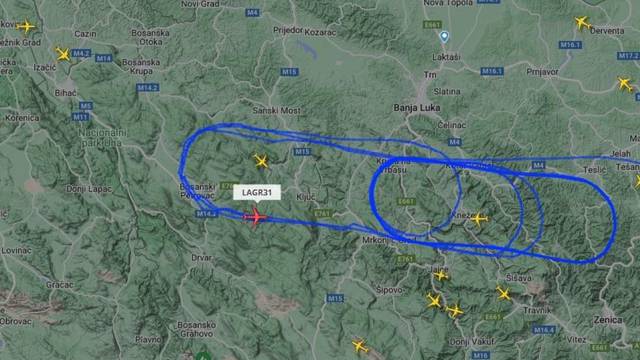 Američki zračni tanker kruži na nebu nad BiH, stižu i lovci F-16: SAD su poslale poruku Dodiku