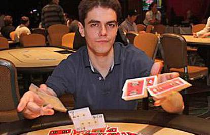 Mladić osvojio 6,6 mil. kn na online pokeru iz kreveta