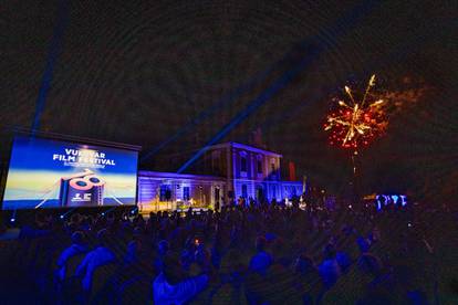 FOTO Počeo je 18. Vukovar Film Festival: Pogledajte tko je sve došao na svečano otvorenje...