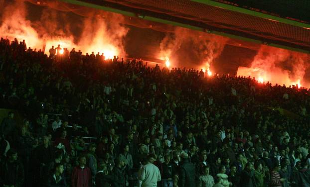 ARHIVA  - Split: Ekipa Albatros pobjednička ekipa turnira  "Četiri kafića" 2005.