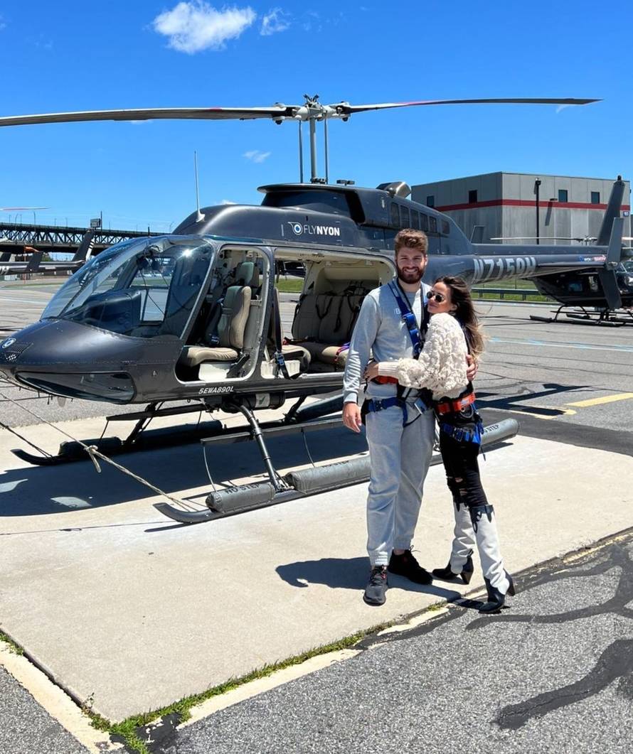 Ćaleta Car i supruga Adriana sele se u Ujedinjeno Kraljevstvo