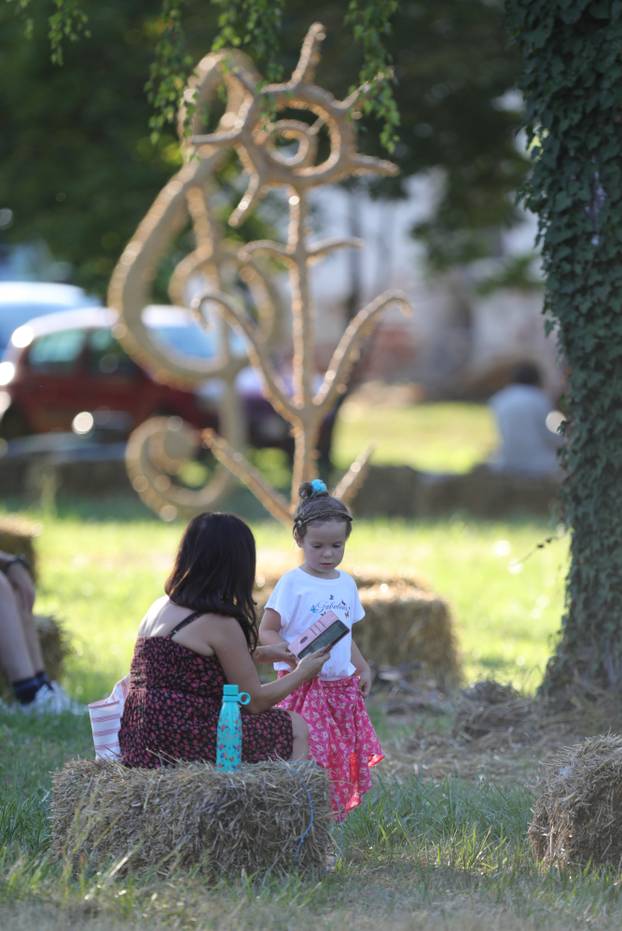 Kozjak : Održan 19. Slama festival - Sloboda