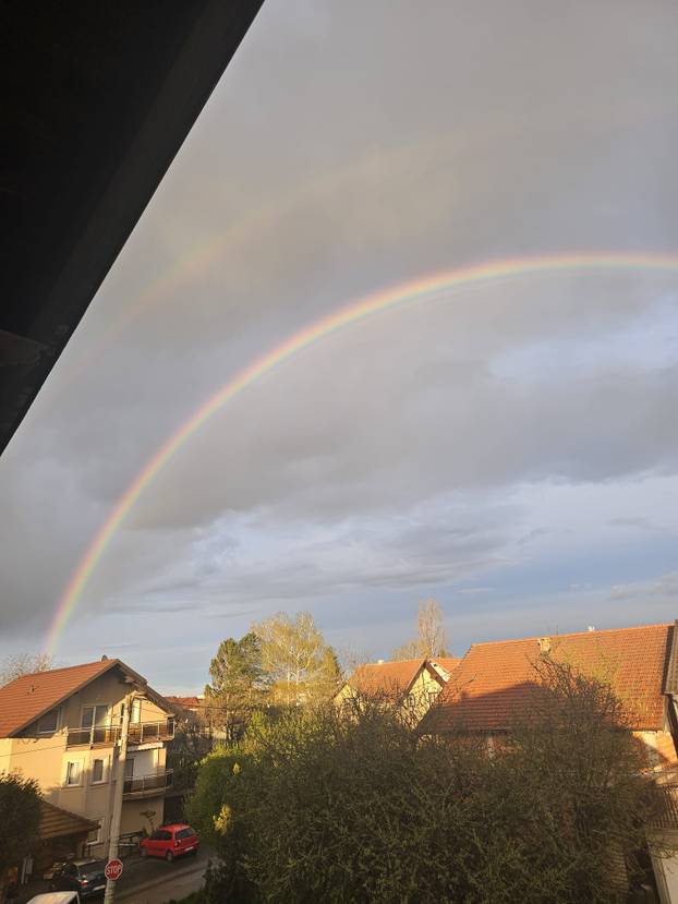 FOTO Prekrasni prizori na nebu iznad Zagreba: Pogledajte fotografije dvostruke duge