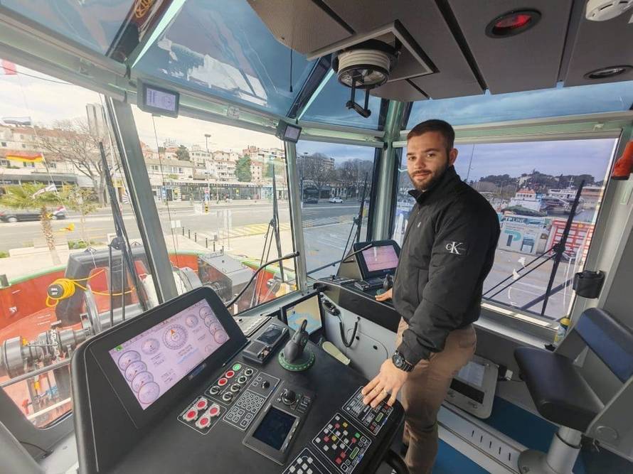 Kapetan je spasio brod kod Hvara: Jedva smo izvukli živu glavu, bila je to strašna beštija