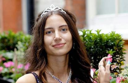 Ljepotica otkrila zašto u finale izbora za Miss Velike Britanije ide bez trunke šminke na licu