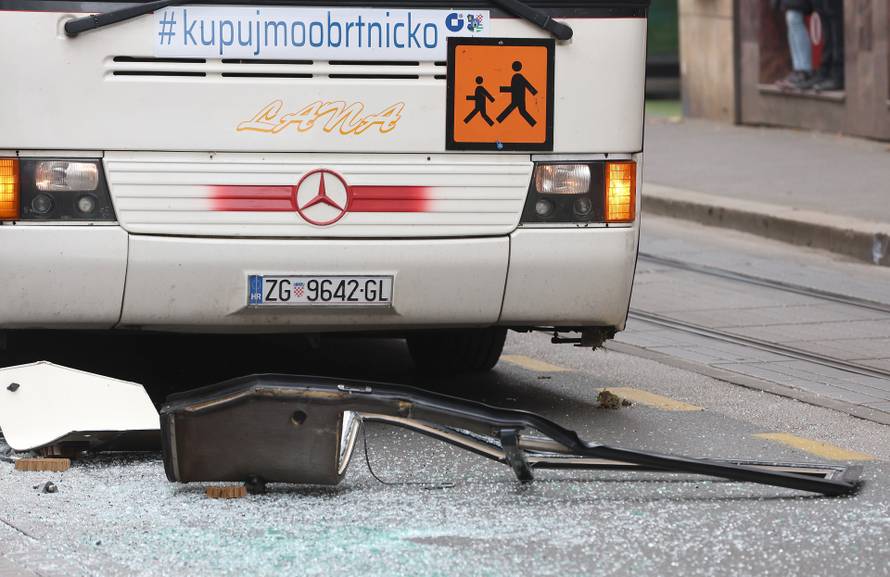 Zagreb: U Ilici zbog sudara tramvaja i autobusa zaustavljen tramvajski promet